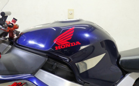 HONDA CBR929RR FIRE BLADE 2001 SC44