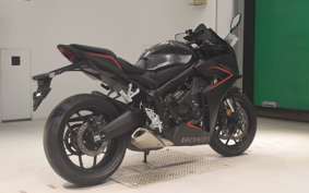 HONDA CBR650R E-Clutch 2024 RH17