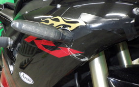 YAMAHA YZF-R1 2003