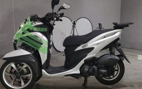 YAMAHA TRICITY 125 SE82J