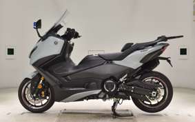 YAMAHA T-MAX 560 T 2025 SJ21J