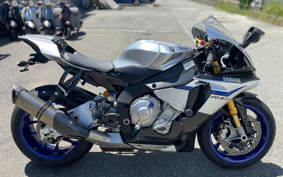 YAMAHA YZF-R1 M 2016 RN40