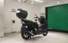 HONDA PCX125-3ﾊEVEﾘｯﾄﾞ JF84