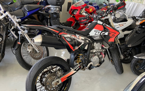 SUZUKI DR-Z400SM 2005 SK44A