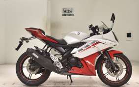 YAMAHA YZF-R15 2014