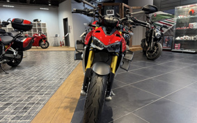 DUCATI  DUCATI  STREET  FIGHTER V4S 2022