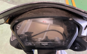 TRIUMPH  TRIUMPH  STREET  TRIPLE RS 2021 HDA554