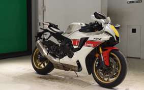 YAMAHA YZF-R1 2022 RN65J
