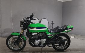 KAWASAKI ZRX400 ZR400E