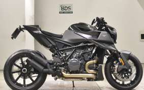 KTM BRABUS 1300R 2026