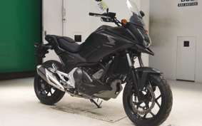 HONDA NC750X D 2016 RC90