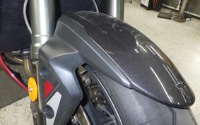 TRIUMPH STREET TRIPLE RS 2024