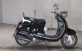 YAMAHA VINO125 SE24