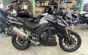 TRIUMPH TIGER EXPLORER 2013 V1F11E