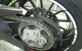 DUCATI DIAVEL 2015