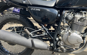 HONDA CB223S MC40