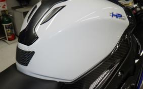 BMW HP4 2013