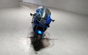SUZUKI GSX-R1000 2004 GT75A