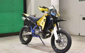 SUZUKI TS200R 2015 SH12A