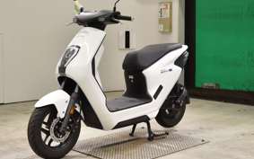 HONDA EM1 e: 2023 EF16
