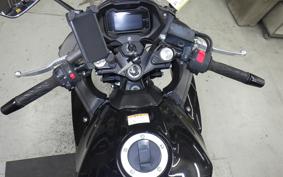 SUZUKI GSX250 R