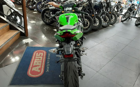 KAWASAKI NINJA ZX-25R KRT ED ZX250E