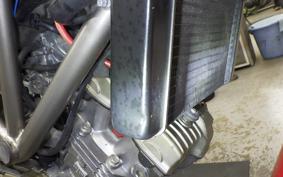 HONDA VTR 250 MC33
