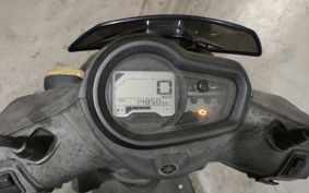 YAMAHA  CYGNUS  RAY ZR SEG4