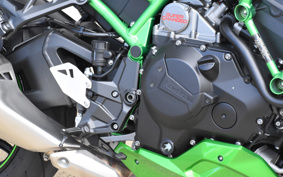 KAWASAKI H2 SE 2023 ZRT00K