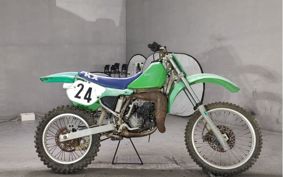 KAWASAKI KX125 KX125E