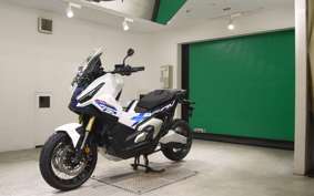 HONDA X-ADV 750 2026 RH21