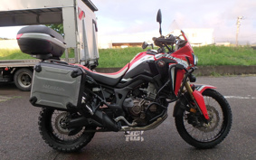 HONDA CRF1000L AFRICA TWIN 2018 SD04