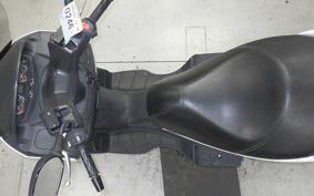 SUZUKI SKYWAVE 200 (Burgman 200)