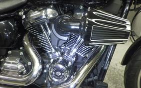 HARLEY FXLR1750 2023