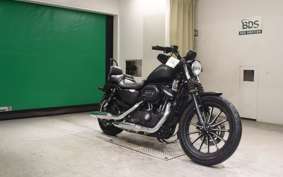 HARLEY XL883N 2013