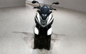 YAMAHA TRICITY 125 SE82J