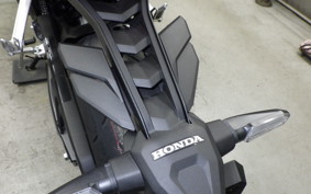 HONDA CB650R E-Clutch 2025 RH17