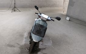 SUZUKI ADDRESS V100 CE11A