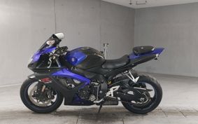 SUZUKI GSX-R750 CF111