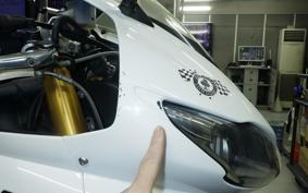 TRIUMPH DAYTONA 675 R 2013