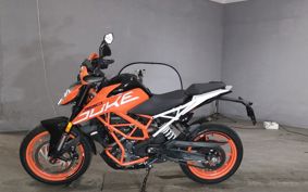 KTM 390 DUKE 2018 JPJ40