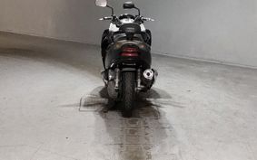 YAMAHA MAJESTY 125 SE27