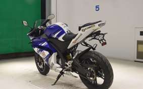 YAMAHA YZF-R125