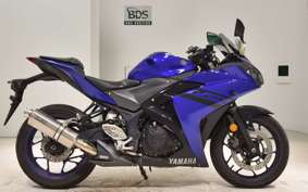 YAMAHA YZF-R25 A 2010 RG43J