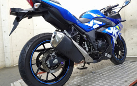 SUZUKI GSX250 R DN11A
