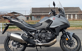 HONDA NT1100 2022 SC84