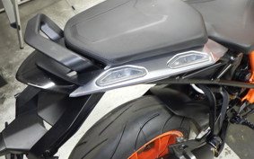 KTM 1290 SUPER DUKE GT 2020
