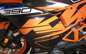 KTM 390 RC 2020