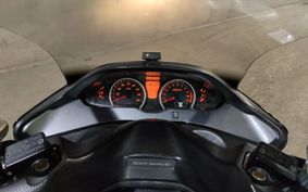 SUZUKI SKYWAVE 250 CJ46A