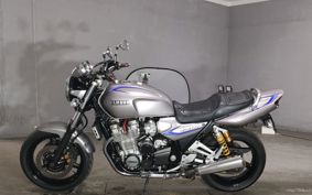 YAMAHA XJR1300 1998 RP01J